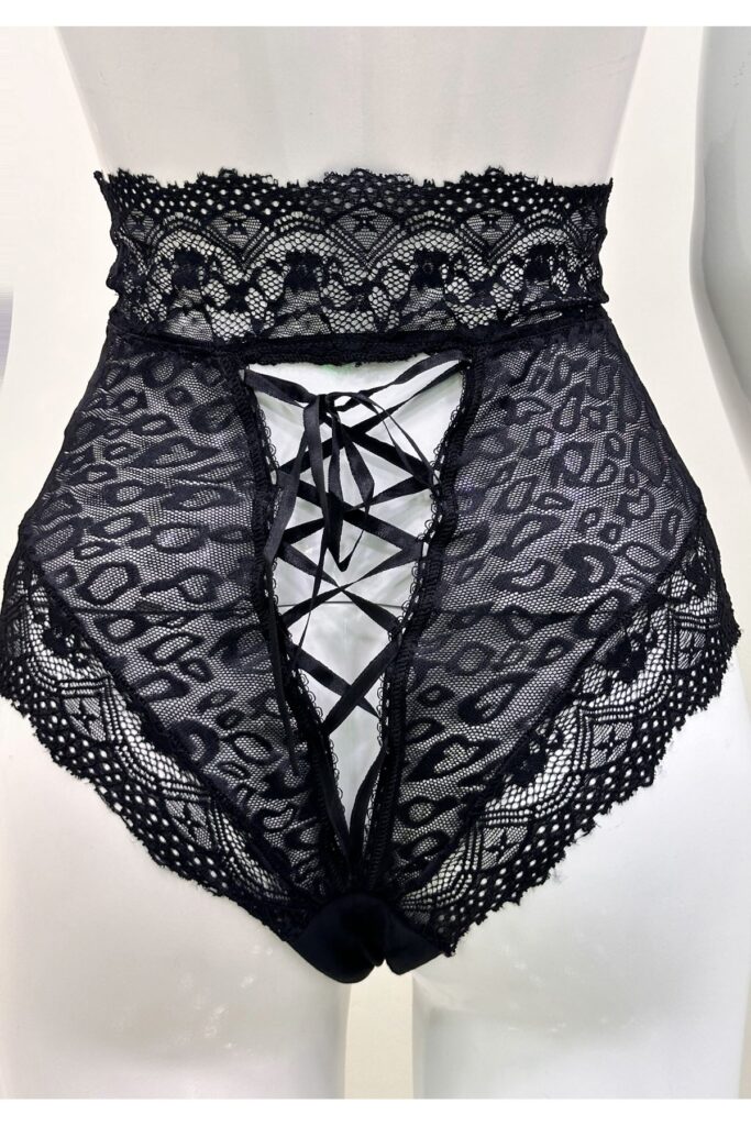 Deluxerie Sexy Slip Jadielyn